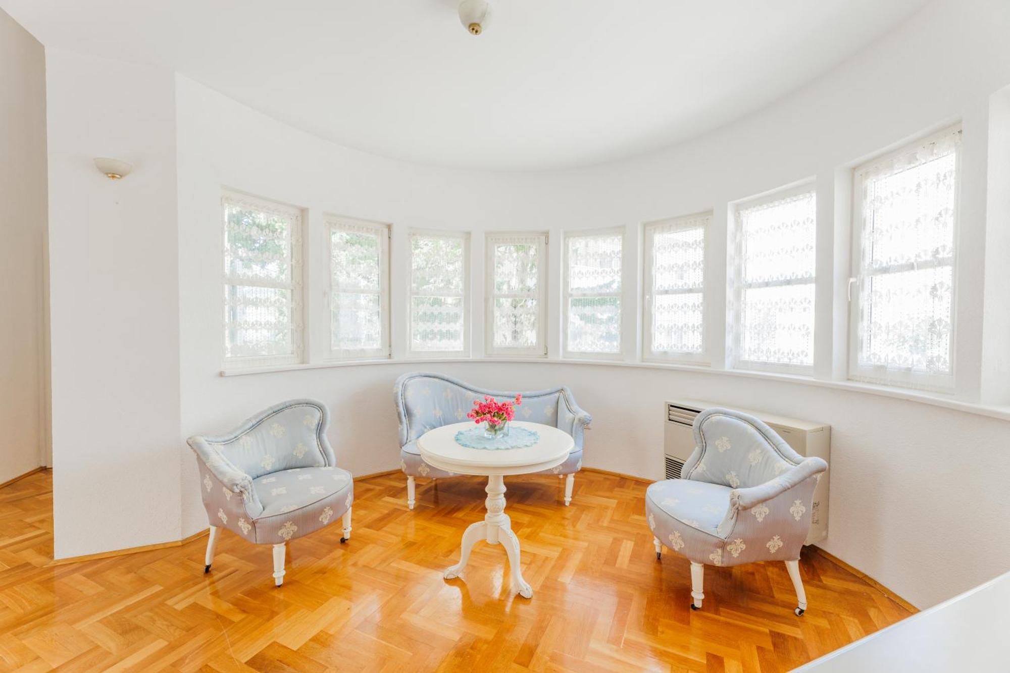 Villa Atrium 马卡尔斯卡 外观 照片